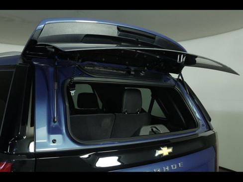 New 2026 Chevrolet Tahoe LS image 12