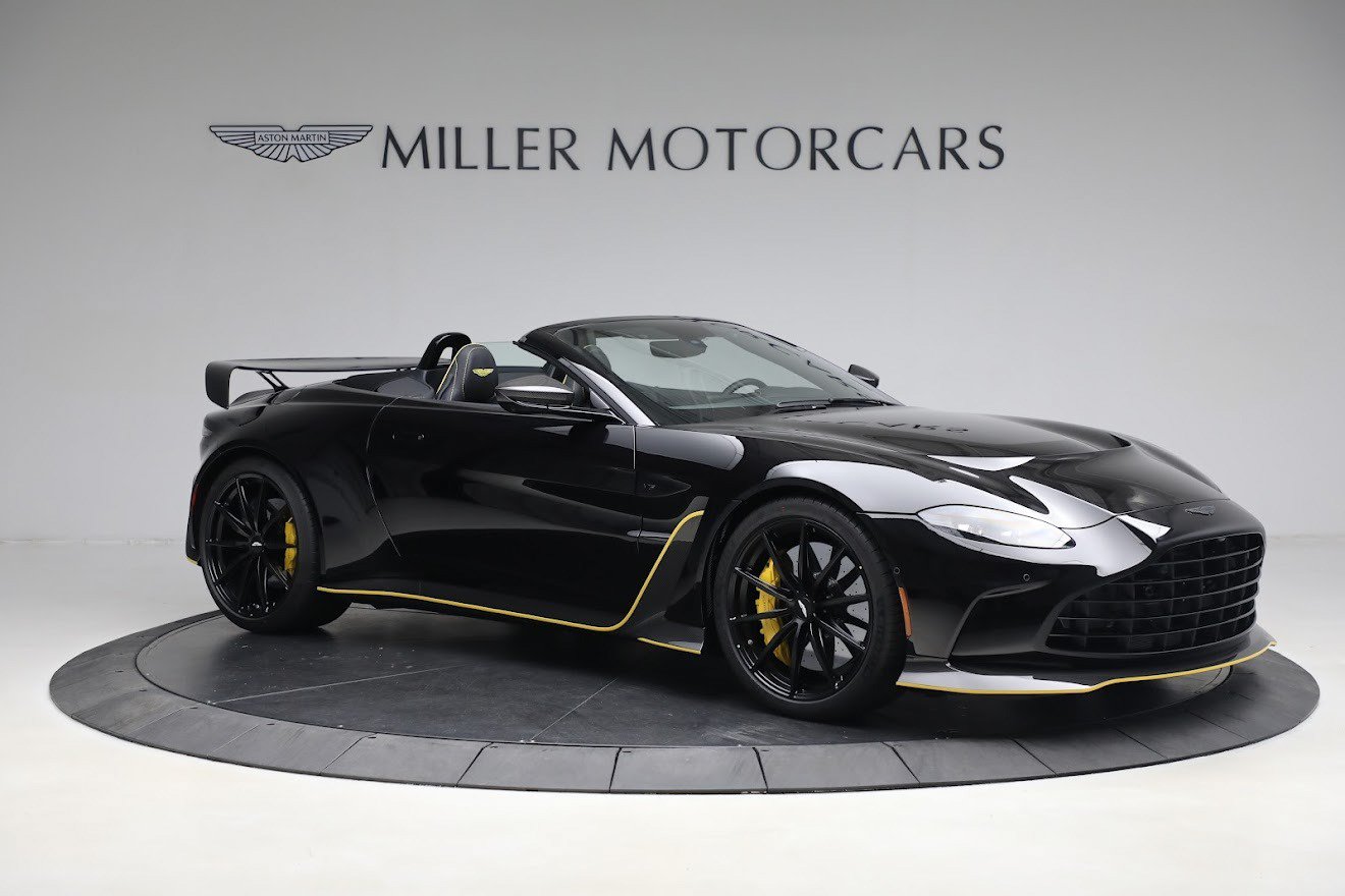 Used 2023 Aston Martin V12 Vantage Roadster RWD image 9