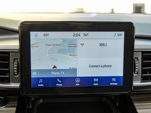 Used 2022 Ford Explorer Limited image 26