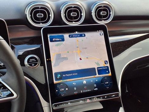 Used 2025 Mercedes-Benz GLC 300 GLC 300 image 5