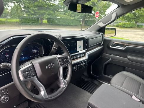 Used 2026 Chevrolet Silverado 1500 RST AWD/4WD image 20