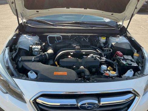 Used 2018 Subaru Outback 2.5i Limited AWD/4WD image 22