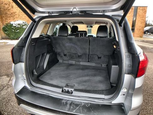 Used 2019 Ford Escape SEL AWD/4WD image 24
