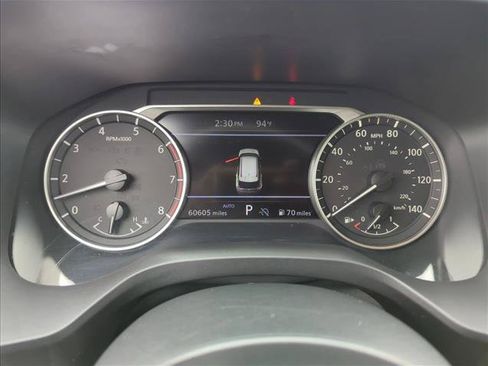 Used 2023 Nissan Rogue SV AWD/4WD image 12