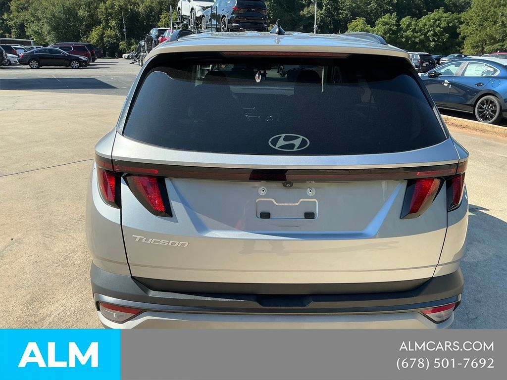 Used 2025 Hyundai Tucson SEL FWD image 5
