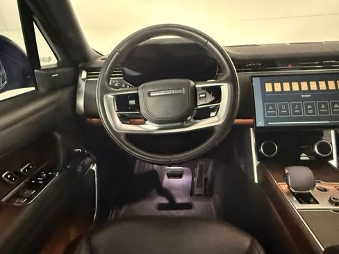 Used 2023 Land Rover Range Rover Long Wheelbase SE AWD/4WD image 16