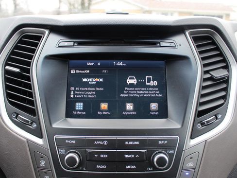 Used 2017 Hyundai Santa Fe SE w/ SE Premium Package 02 image 23