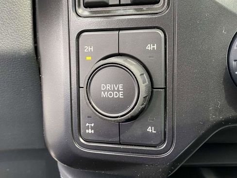 New 2026 Ford F250 Platinum image 21