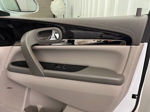Used 2016 Buick Enclave Premium w/ Trailering Package image 23