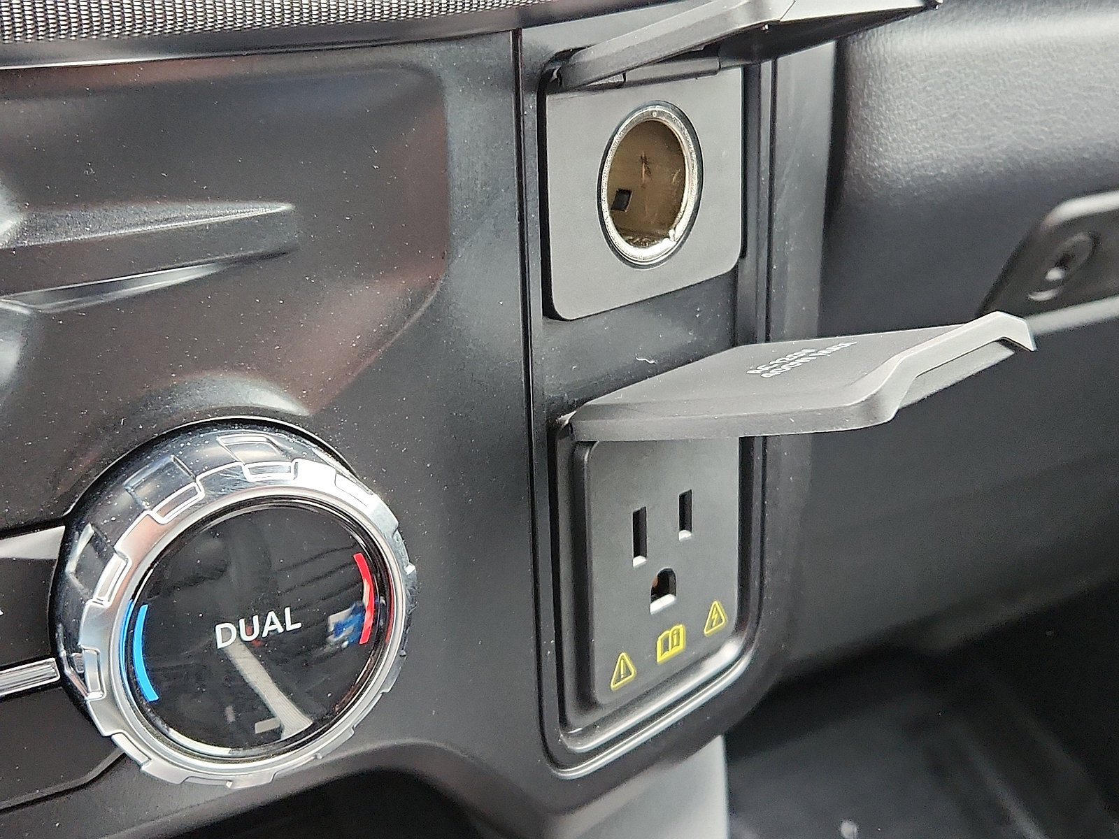 New 2026 Ford F250 Platinum AWD/4WD image 13