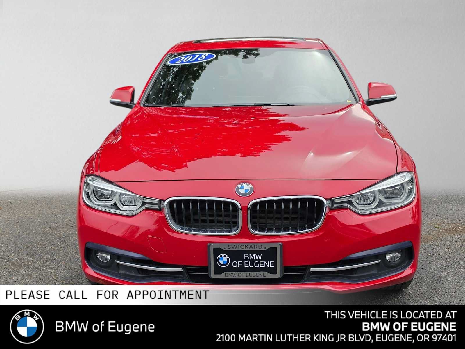 Used 2018 BMW 330i xDrive Sedan AWD/4WD image 9