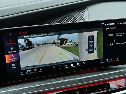 Certified 2024 BMW 760i xDrive AWD/4WD image 19