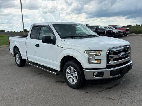 Used 2015 Ford F150 XLT RWD image 2