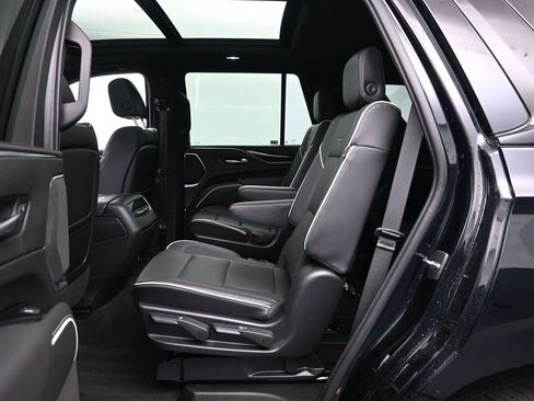 Used 2022 Cadillac Escalade Sport w/ Touring Package AWD/4WD image 26