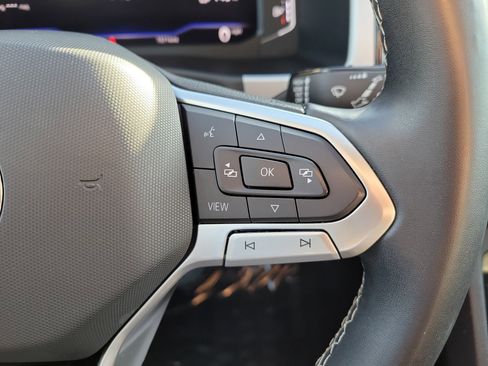 Used 2022 Volkswagen Atlas SE image 29