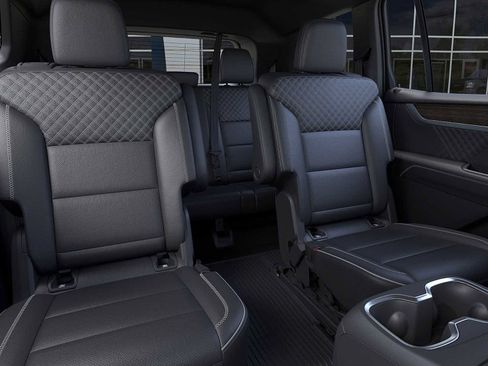 New 2026 GMC Acadia Denali w/ Super Cruise Package image 17