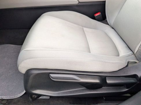 Used 2018 Honda Accord LX image 13