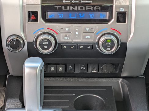 Used 2021 Toyota Tundra Platinum image 33