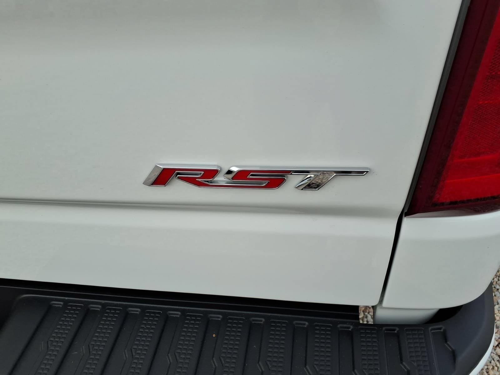 New 2026 Chevrolet Silverado 1500 RST AWD/4WD image 10