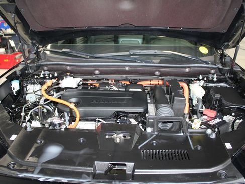 Used 2023 Honda CR-V Sport Touring image 14