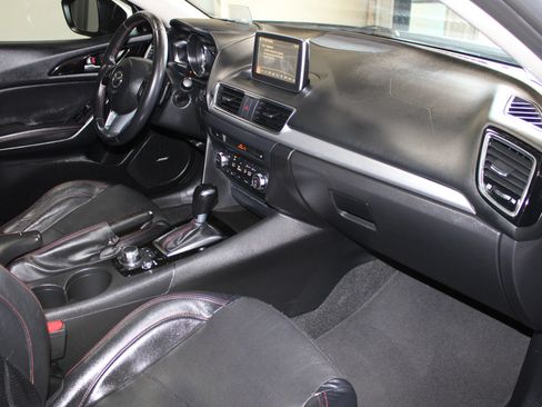 Used 2015 MAZDA MAZDA3 s Grand Touring FWD image 31