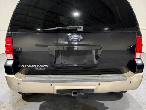 Used 2006 Ford Expedition King Ranch AWD/4WD image 2
