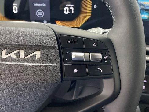 New 2026 Kia Sportage EX FWD image 34