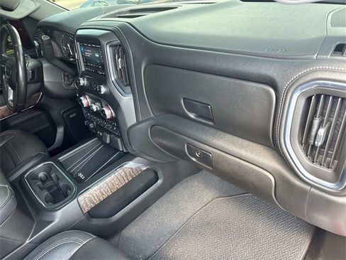 Used 2021 GMC Sierra 2500 Denali w/ Denali Ultimate Package image 16