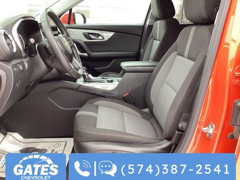 Used 2025 Chevrolet Blazer LT image 13