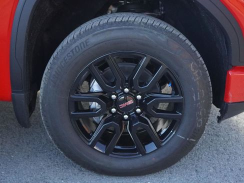 New 2025 GMC Sierra 1500 Elevation w/ Preferred Package image 13