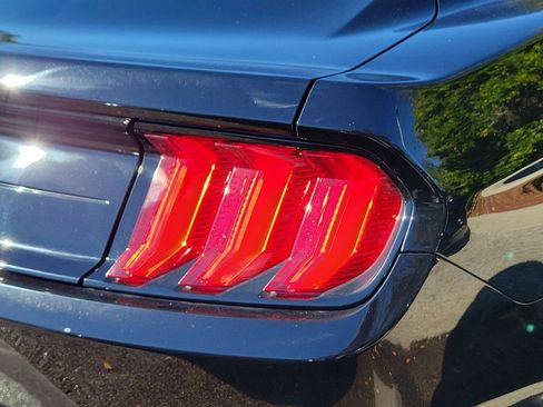 Used 2023 Ford Mustang Coupe image 15