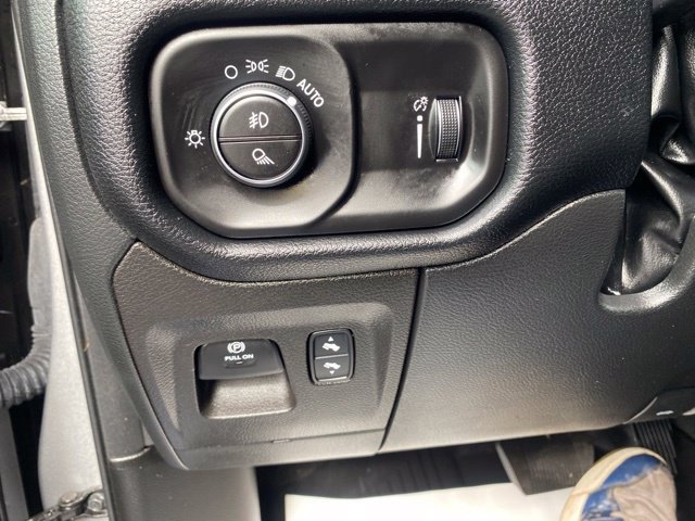 Used 2022 RAM 1500 Big Horn AWD/4WD image 12