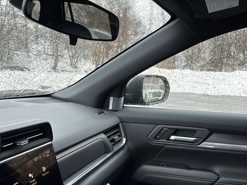 New 2026 GMC Terrain Elevation w/ Elevation Premium Package image 18