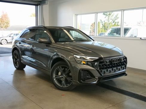 New 2026 Audi Q8 Premium image 1