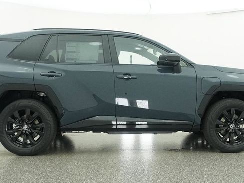 New 2026 Toyota RAV4 AWD Plug-in Hybrid image 7