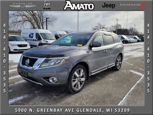Used 2015 Nissan Pathfinder Platinum w/ Cargo Package image 1