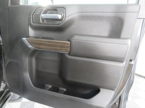 Used 2020 Chevrolet Silverado 1500 LT w/ All-Star Edition image 42