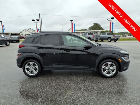 Used 2023 Hyundai Kona SEL AWD/4WD image 6