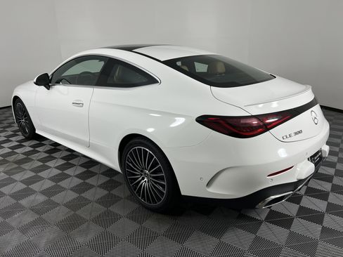 Used 2025 Mercedes-Benz CLE 300 4MATIC Coupe image 9