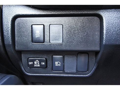 Used 2020 Toyota Tacoma SR image 21