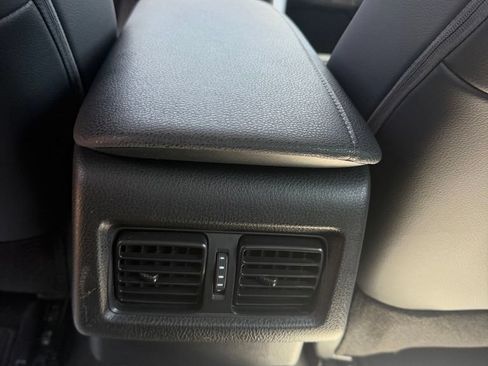 Certified 2022 Toyota Camry XLE w/ Cold Weather Package FWD image 30