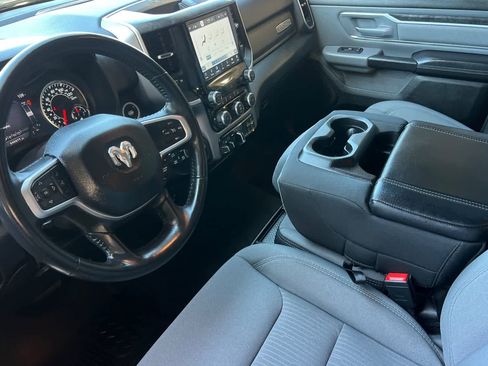 Used 2022 RAM 1500 Big Horn AWD/4WD image 12