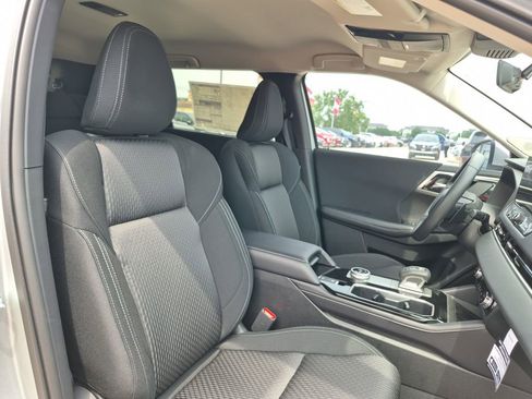 New 2026 Mitsubishi Outlander ES FWD image 65