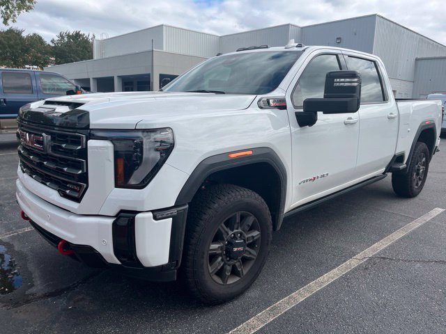 Used 2026 GMC Sierra 2500 AT4 w/ AT4 Premium Plus Package AWD/4WD image 1