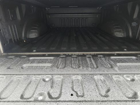 Used 2022 Ford F250 Lariat w/ Tremor Off-Road Package image 28