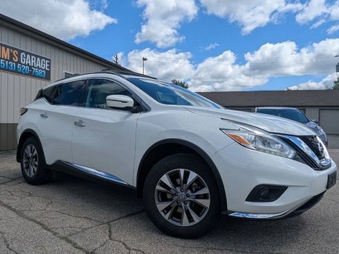 Used 2016 Nissan Murano SV w/ Cargo Package FWD image 11