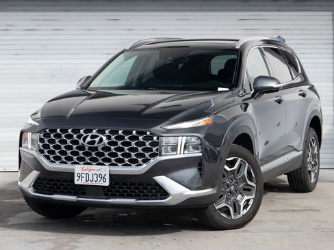 Used 2023 Hyundai Santa Fe SEL Premium image 3