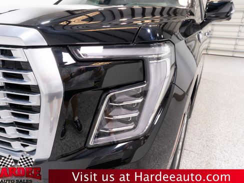 Used 2025 GMC Yukon Denali image 8
