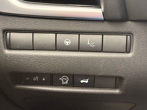 Certified 2025 Nissan Rogue SL w/ Tech Package AWD/4WD image 33