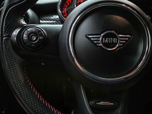 Used 2019 MINI Cooper S FWD image 18
